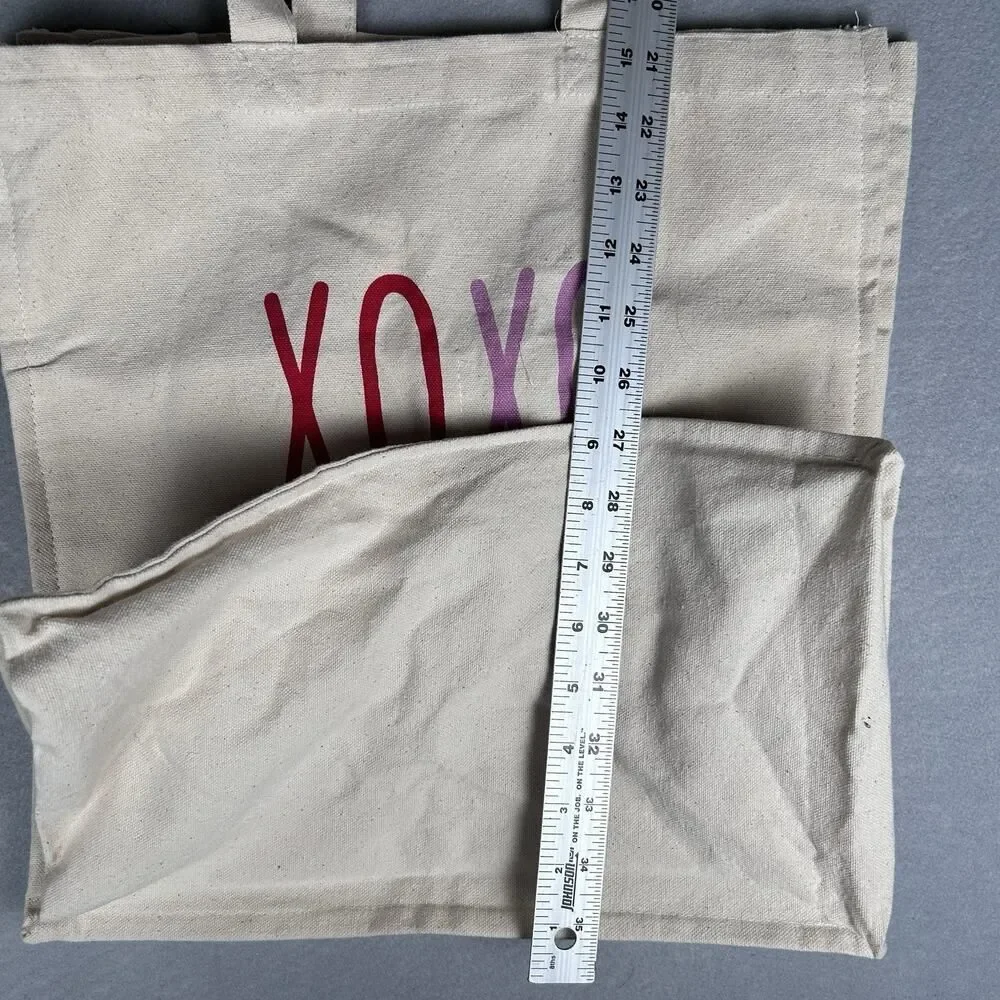 Large cotton Canvas tote bag XOXO design w/ 6 large pockets inside